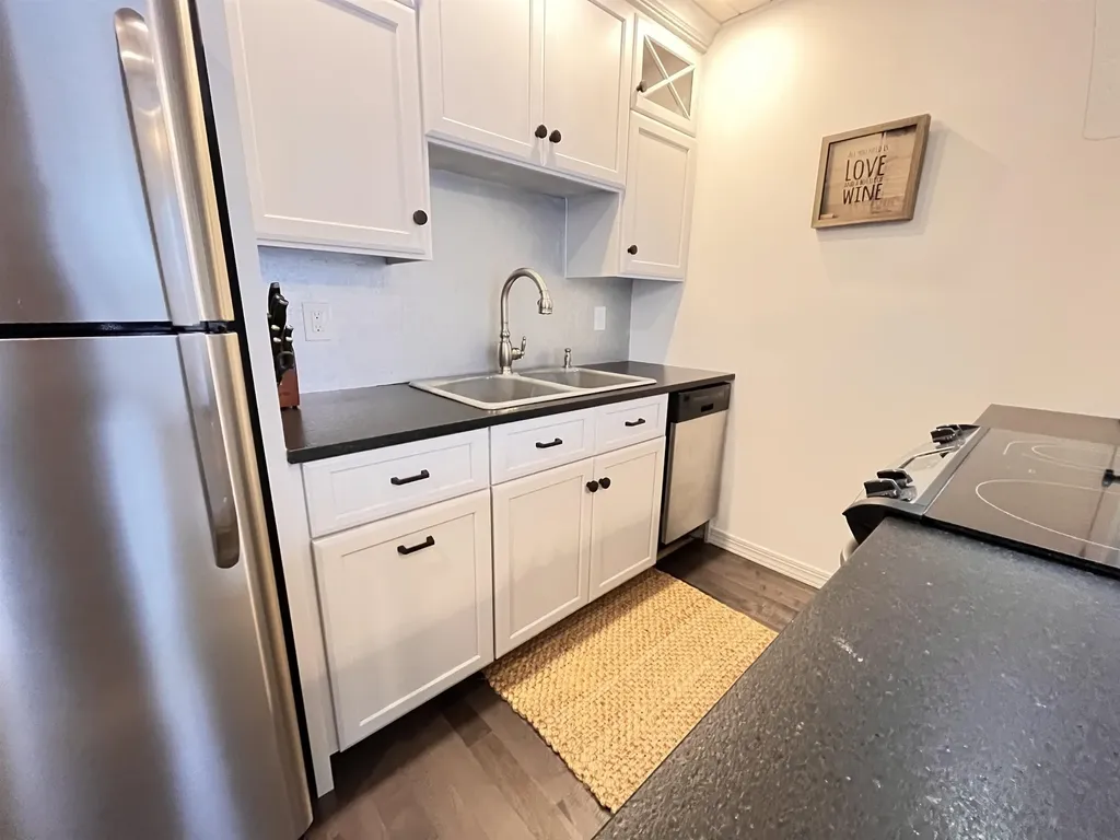 98 Sugar Run Lane Fayston VT 05673