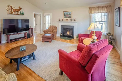 19 Sierra Hill Drive Dover NH 03820