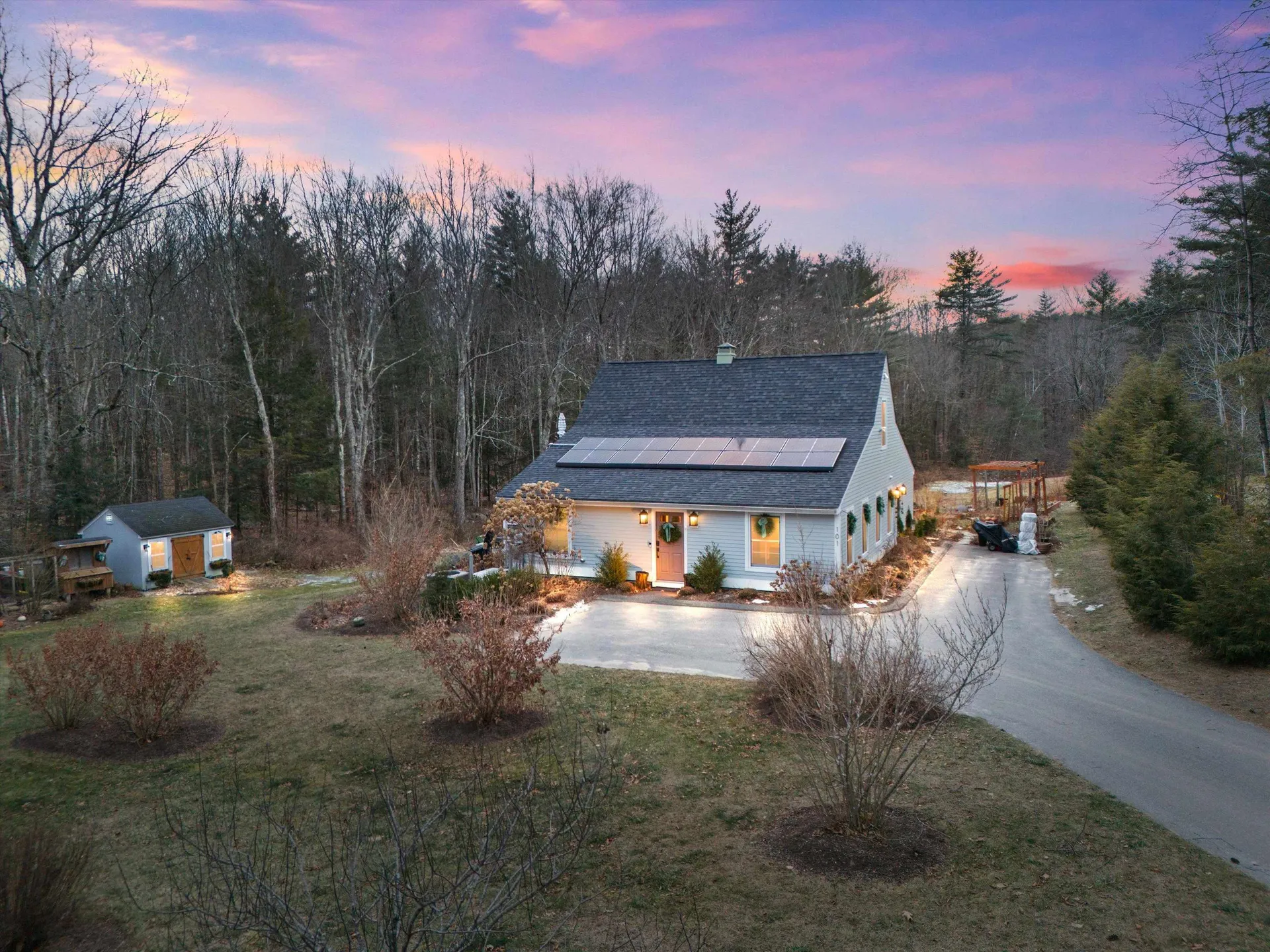 101 Buxton School Road Weare NH 03281