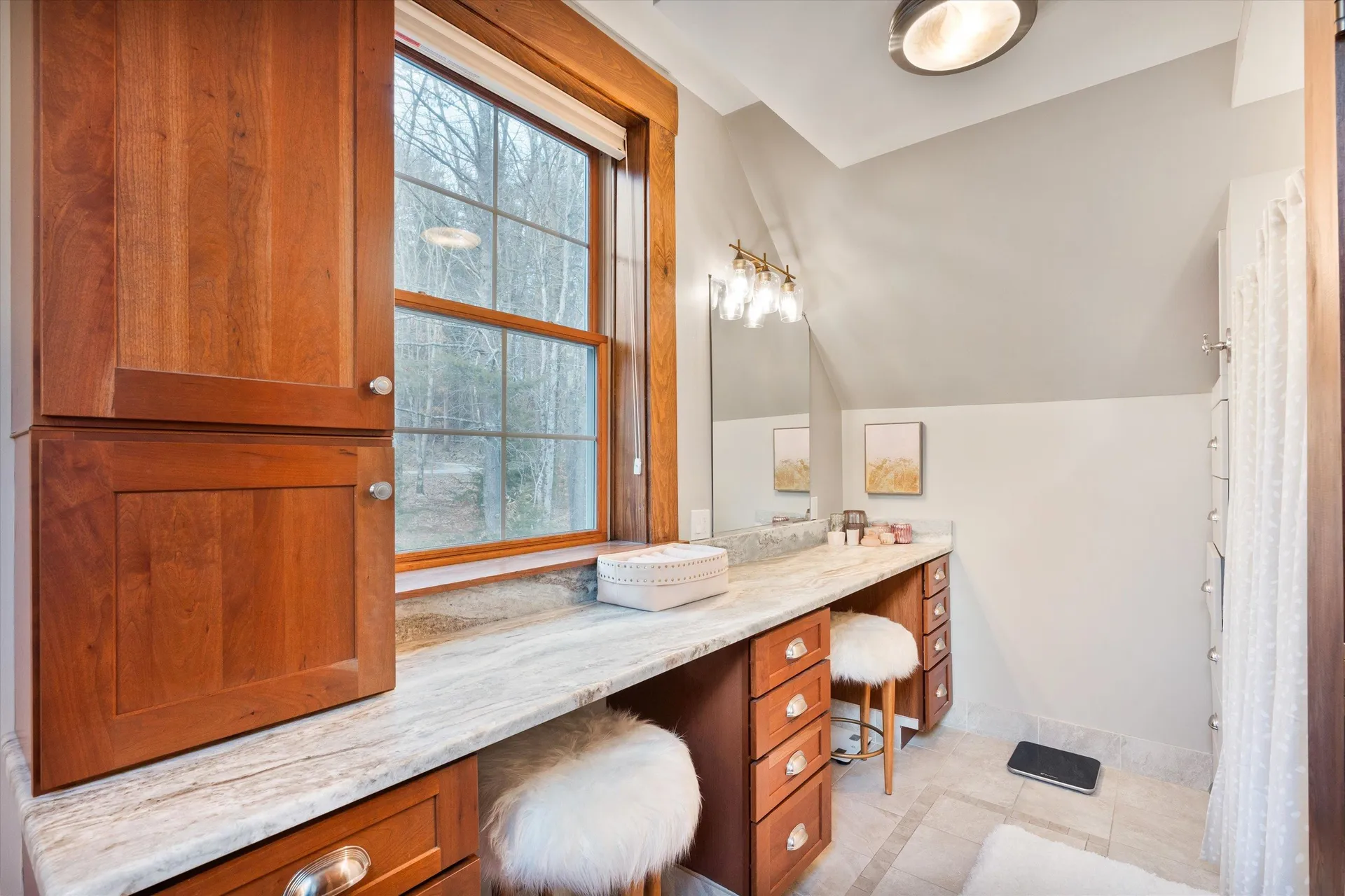 101 Buxton School Road Weare NH 03281