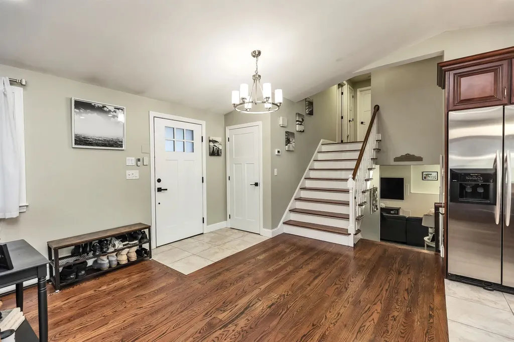 489 Blevens Drive Manchester NH 03104