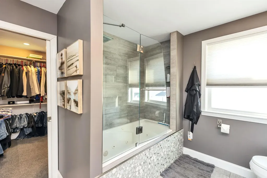 489 Blevens Drive Manchester NH 03104