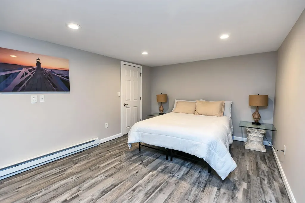 489 Blevens Drive Manchester NH 03104