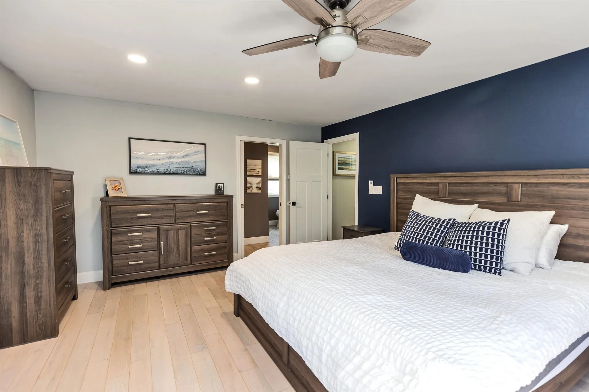 489 Blevens Drive Manchester NH 03104