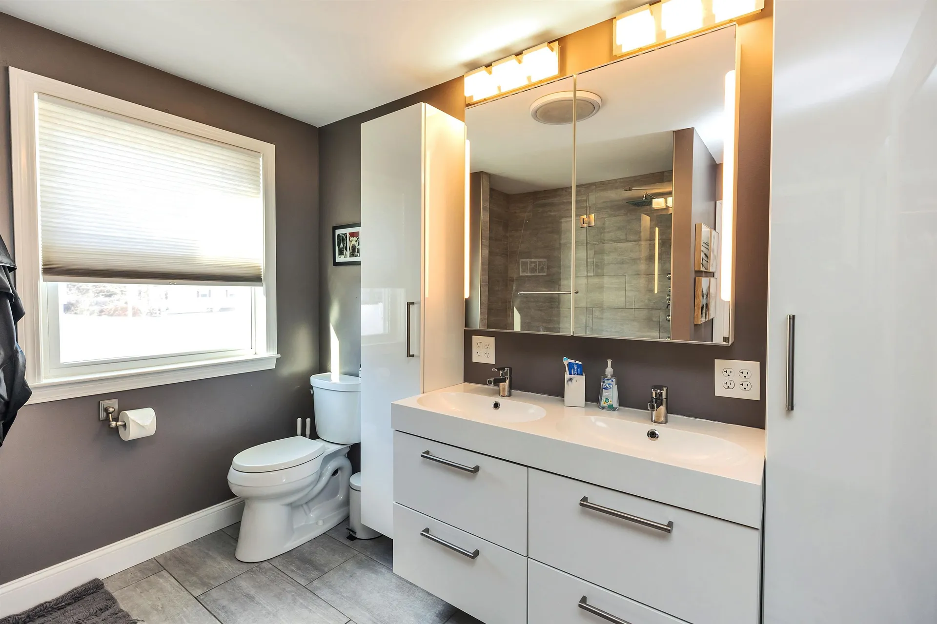 489 Blevens Drive Manchester NH 03104