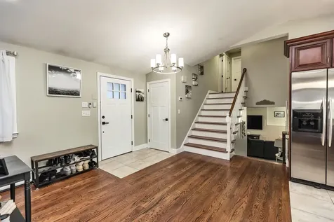 489 Blevens Drive Manchester NH 03104