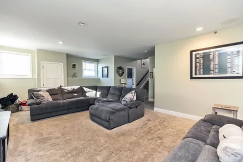 489 Blevens Drive Manchester NH 03104