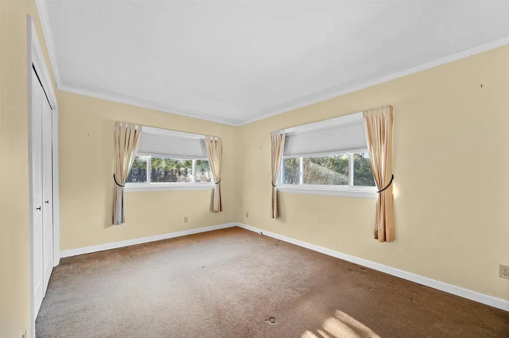 63 Woodland Drive Barre City VT 05641