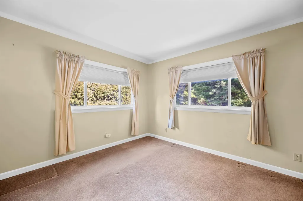 63 Woodland Drive Barre City VT 05641