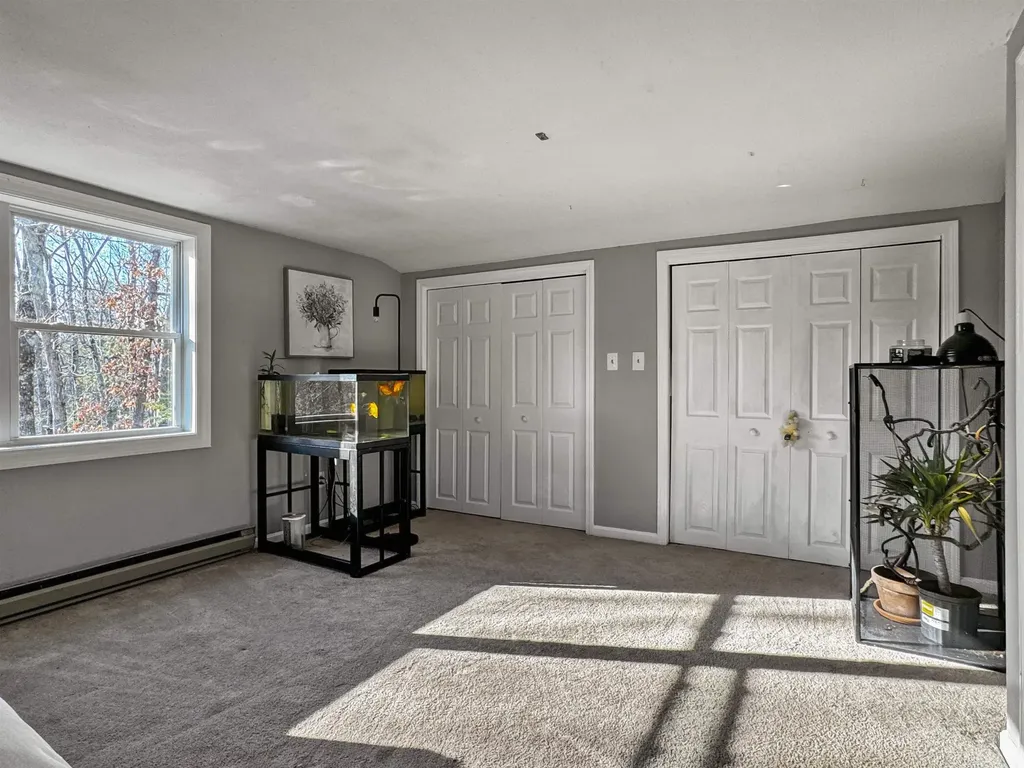 46 Folsom Drive Newmarket NH 03857-2049