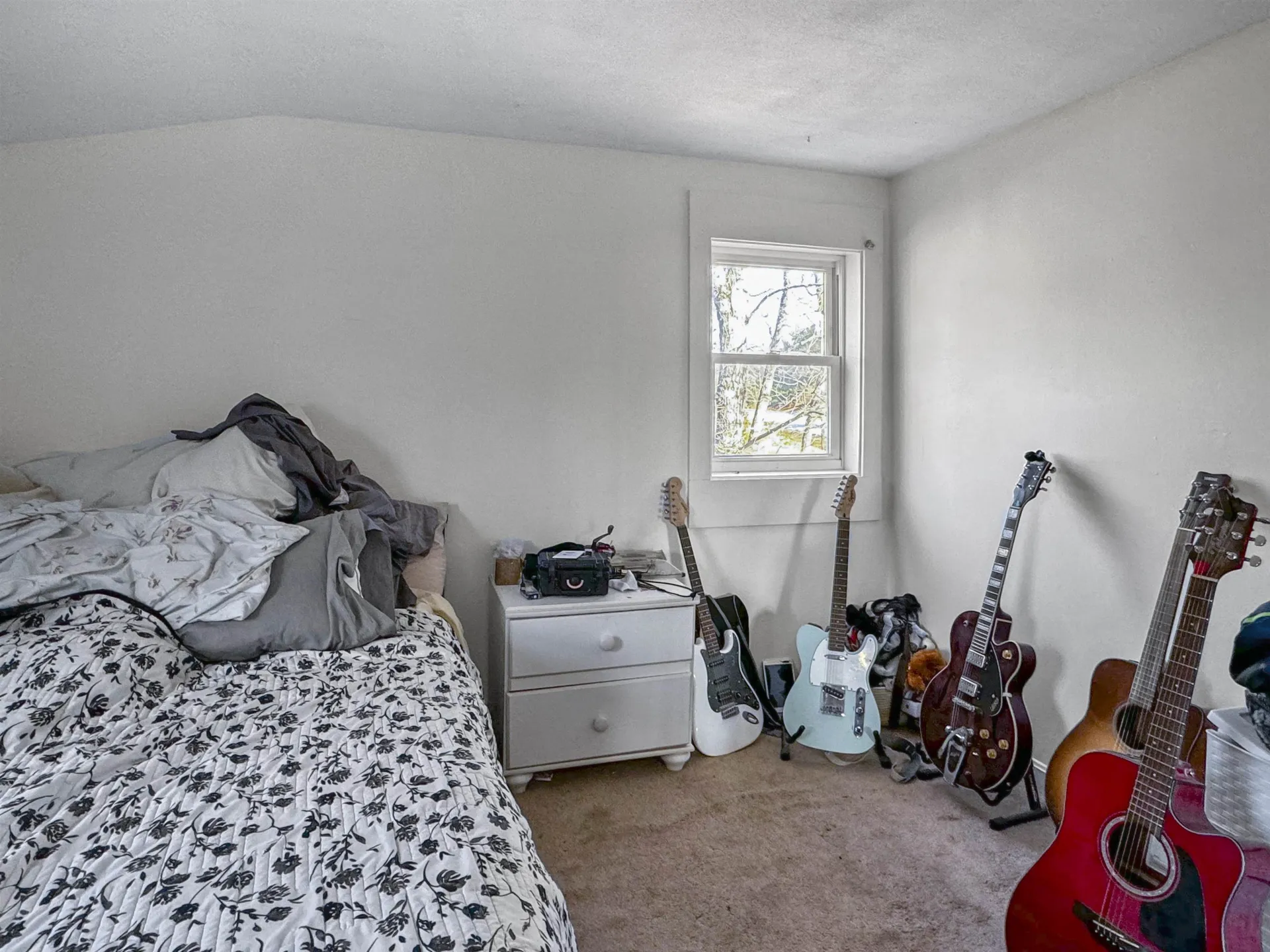 46 Folsom Drive Newmarket NH 03857-2049