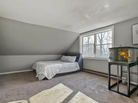 46 Folsom Drive Newmarket NH 03857-2049