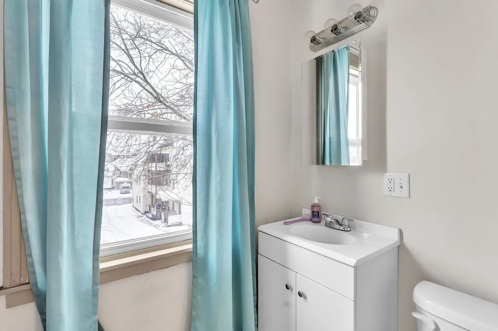 32 Jefferson Street Barre City VT 05641