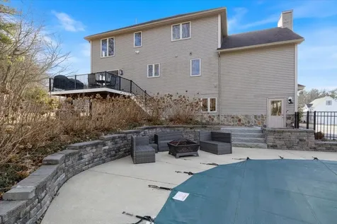 12 Cardinal Circle Derry NH 03038