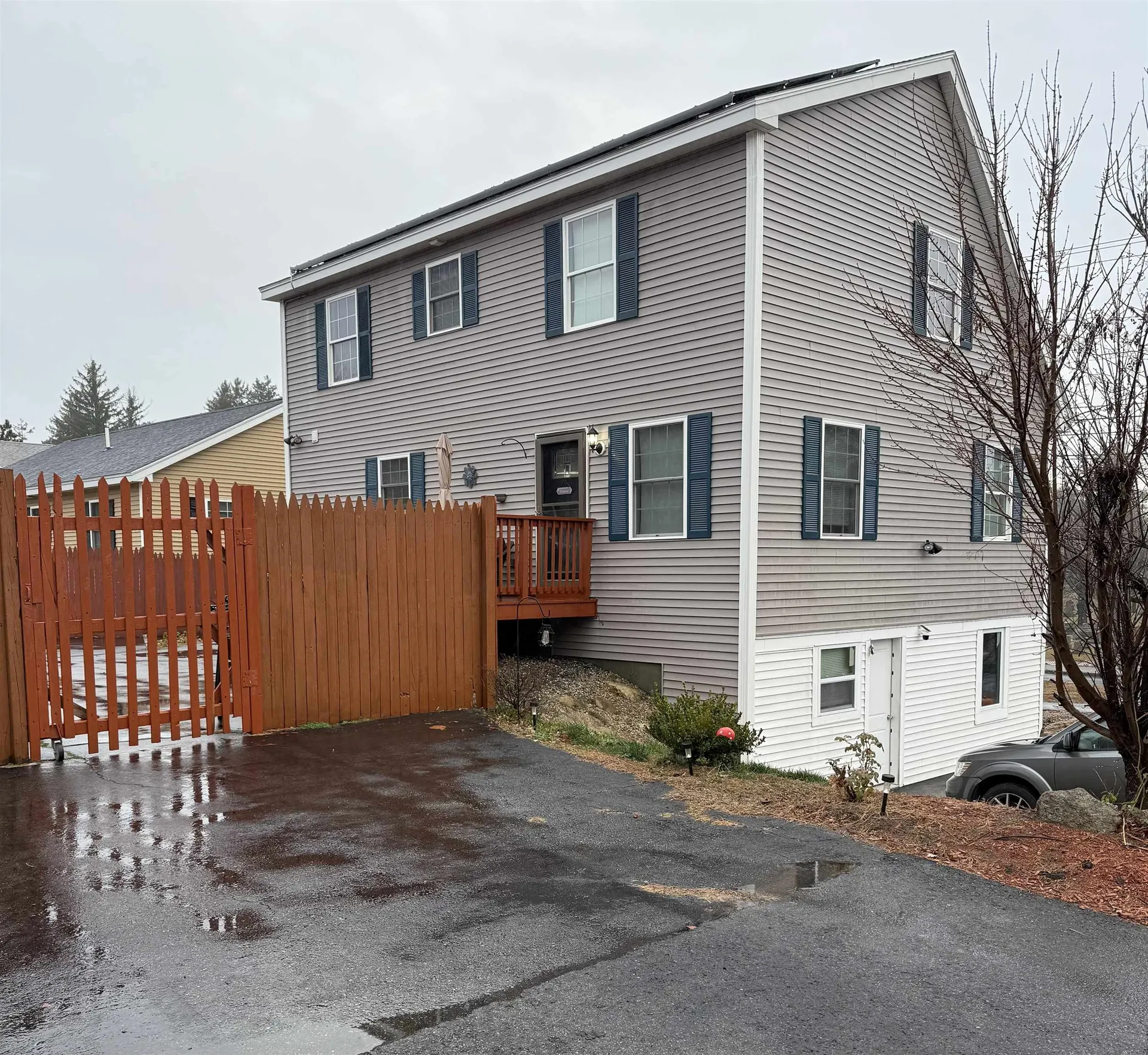 627 Calef Road Manchester NH 03103