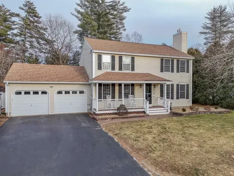 26 Vandora Drive Manchester NH 03103