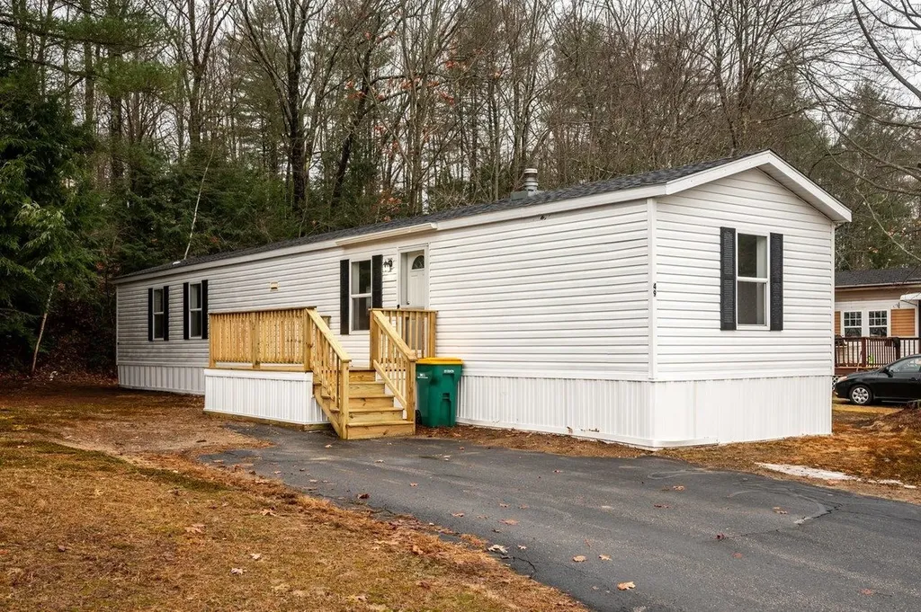 49 Cormier Drive Rochester NH 03867