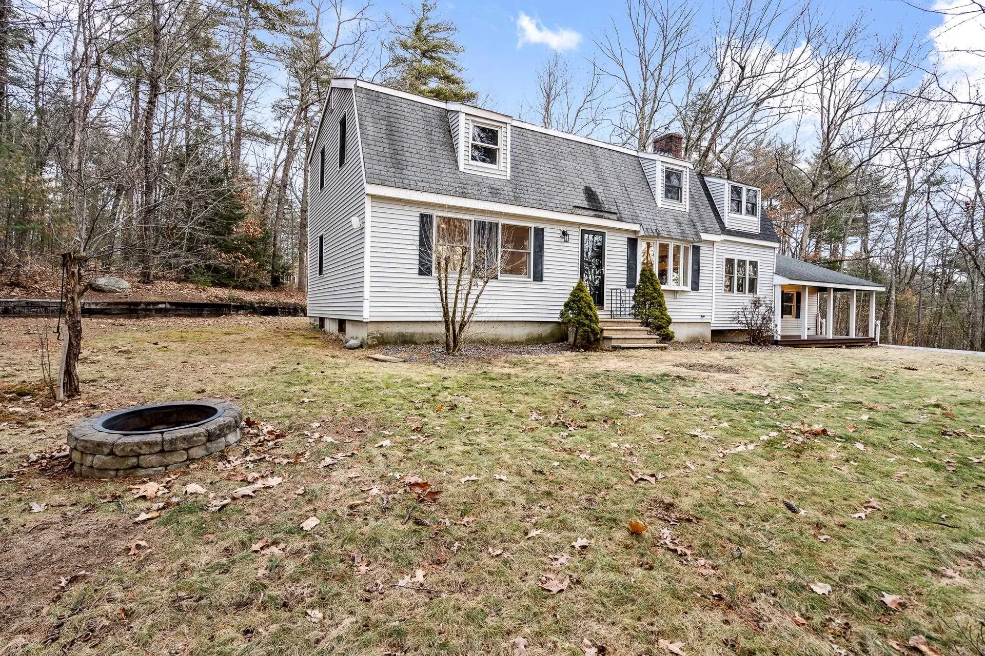 46 Merrimack Road Amherst NH 03031