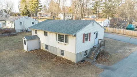 23 Pinewood Drive Merrimack NH 03054