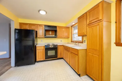 23 Pinewood Drive Merrimack NH 03054