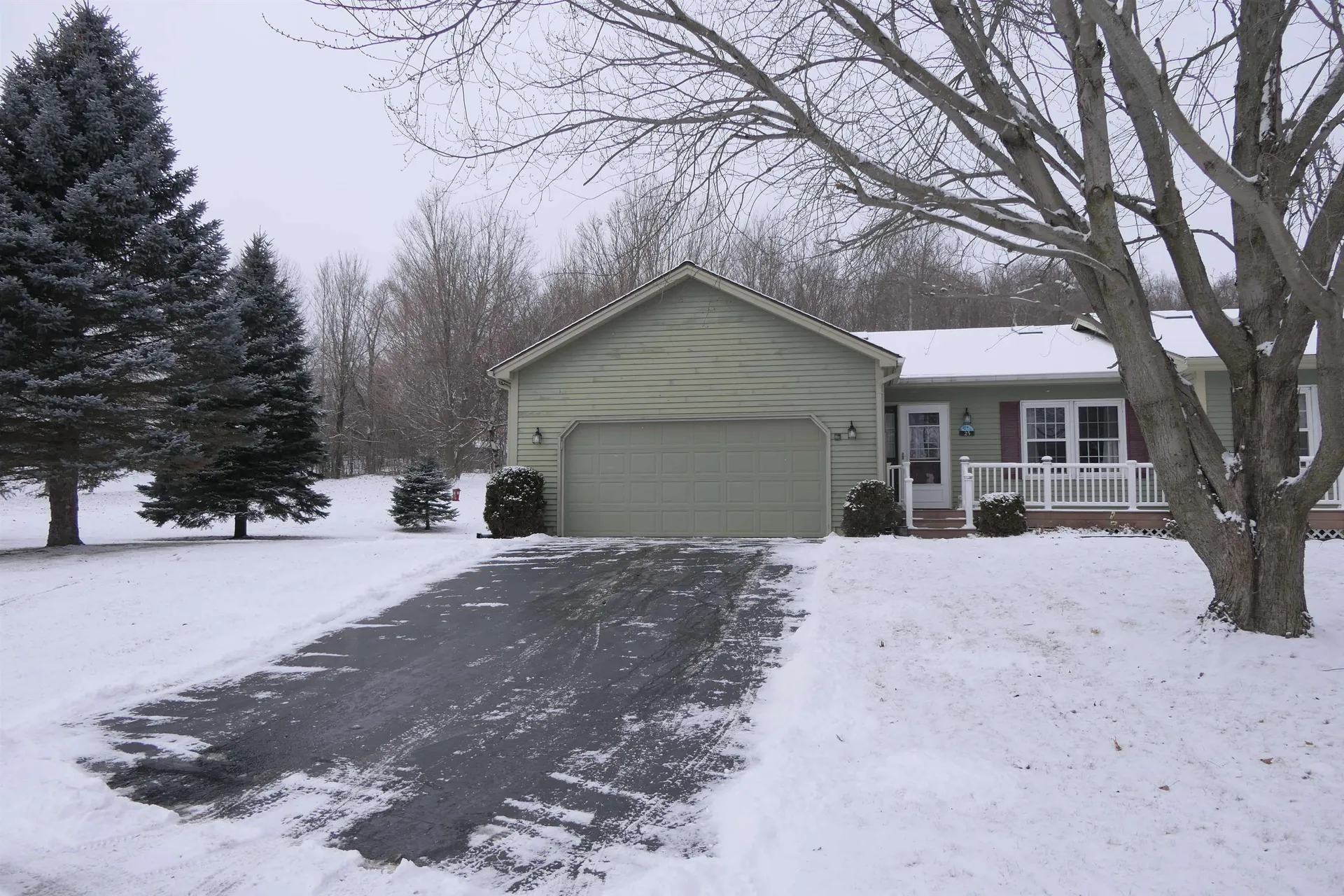 25 Country Club Estates Swanton VT 05488