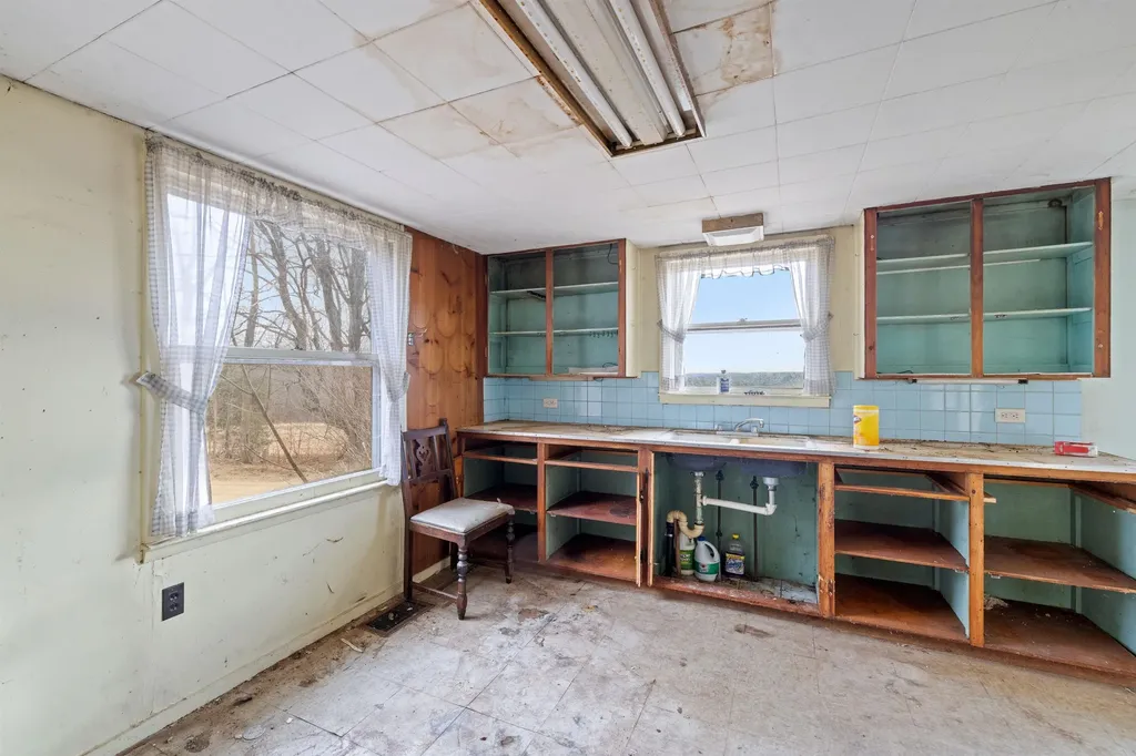 571 Knox Mountain Road Sanbornton NH 03269