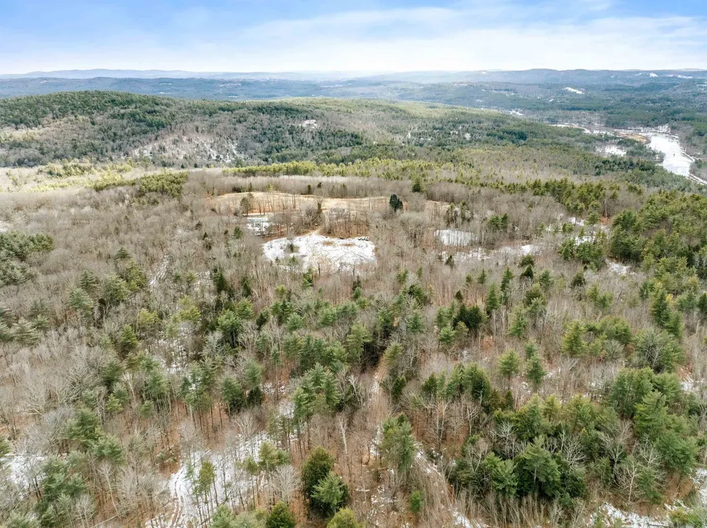 571 Knox Mountain Road Sanbornton NH 03269