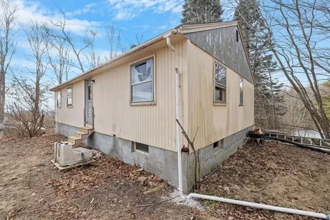 571 Knox Mountain Road Sanbornton NH 03269