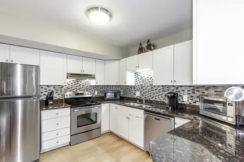 5 Tsienneto Road Derry NH 03038