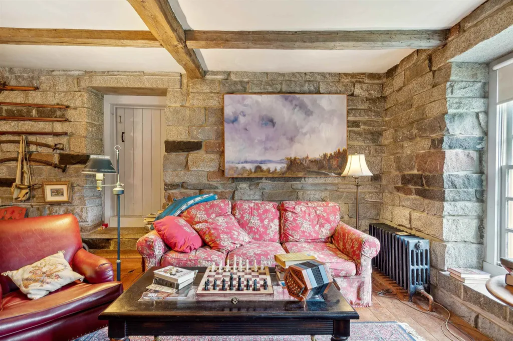 288 Scales Hill Road Washington VT 05675