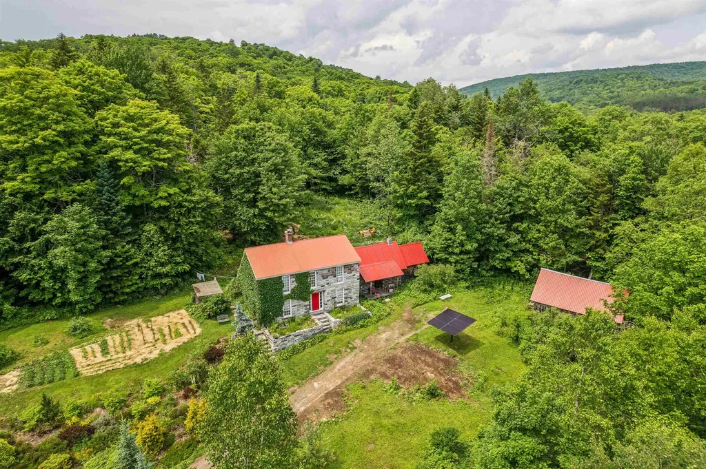 288 Scales Hill Road Washington VT 05675