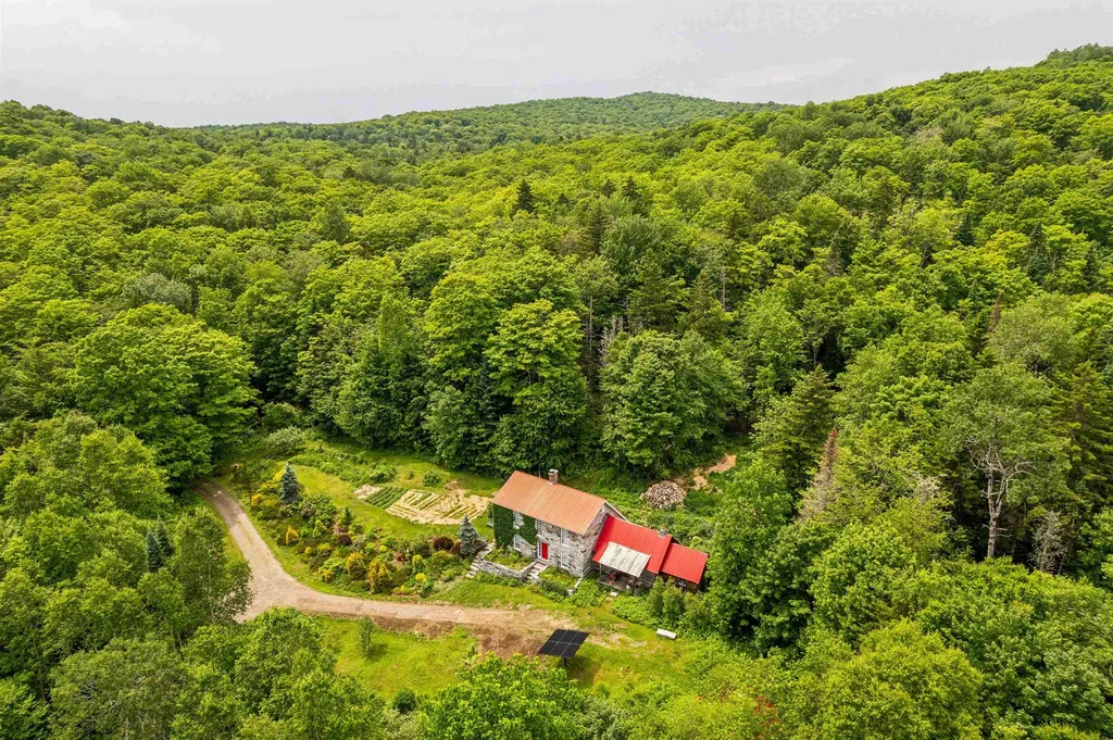 288 Scales Hill Road Washington VT 05675