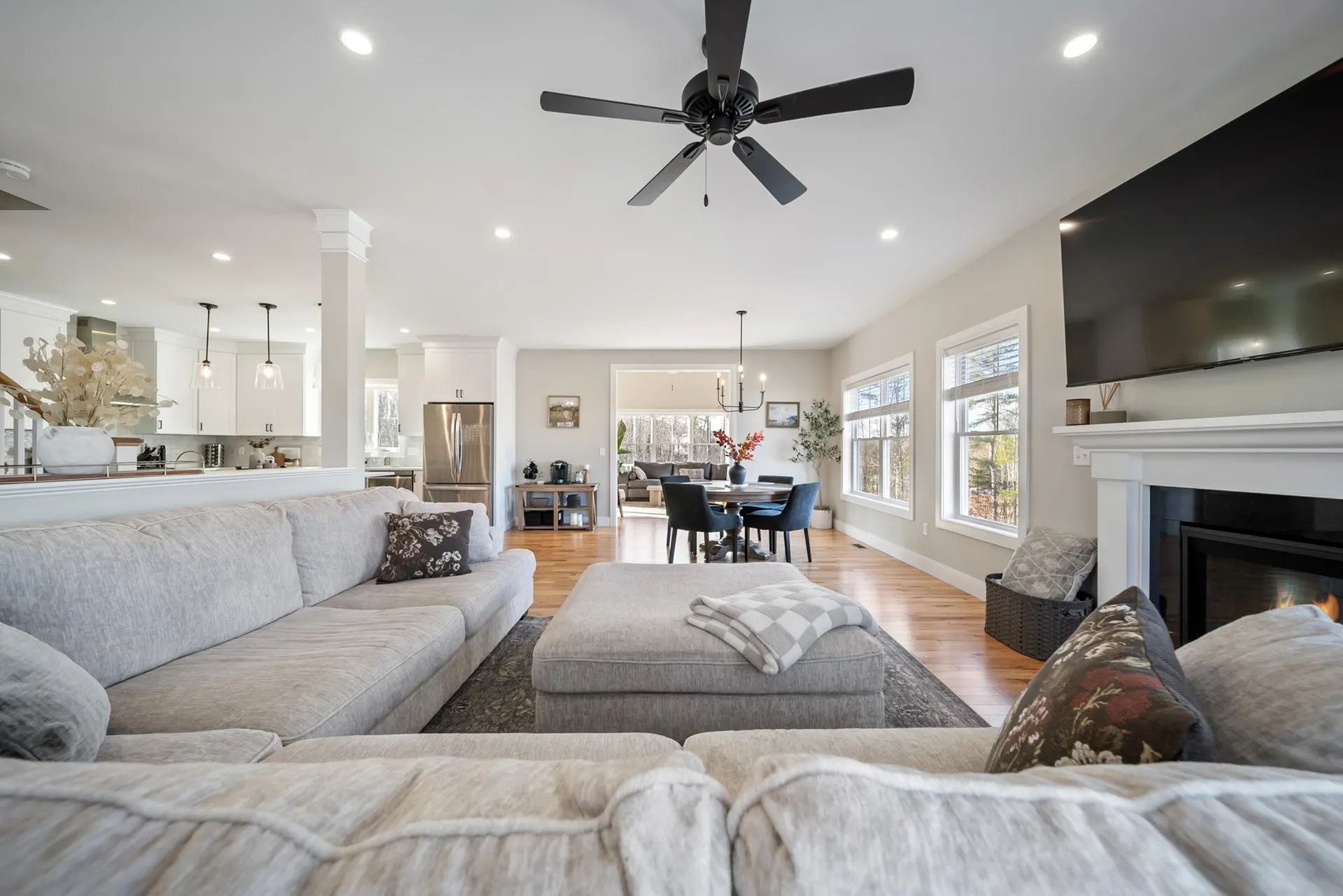 52 High Point Circle Barrington NH 03825