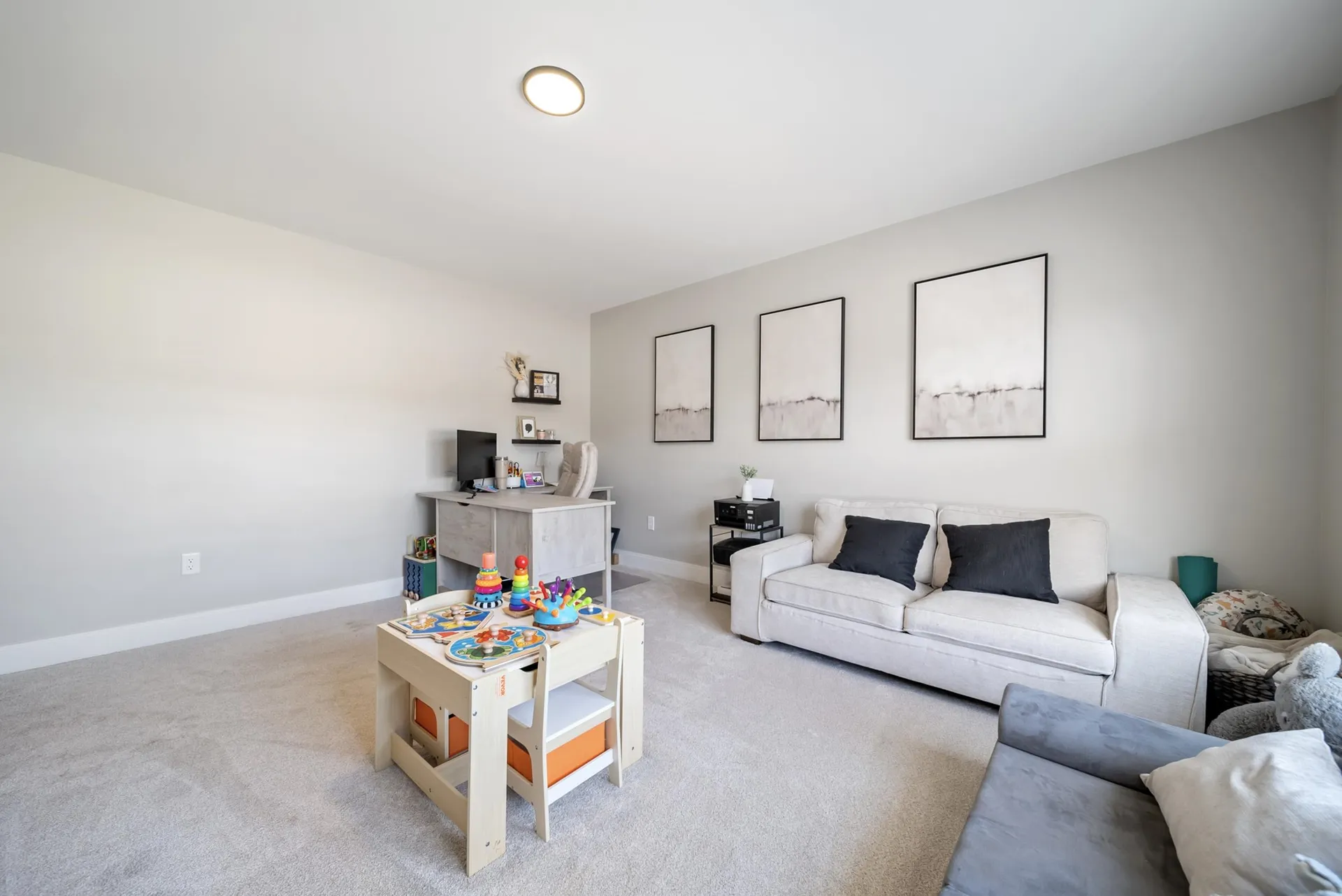 52 High Point Circle Barrington NH 03825