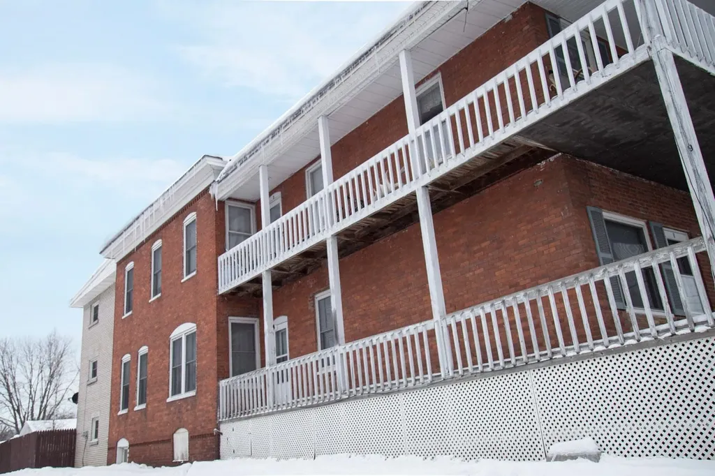 19 Main Street Stewartstown NH 03597