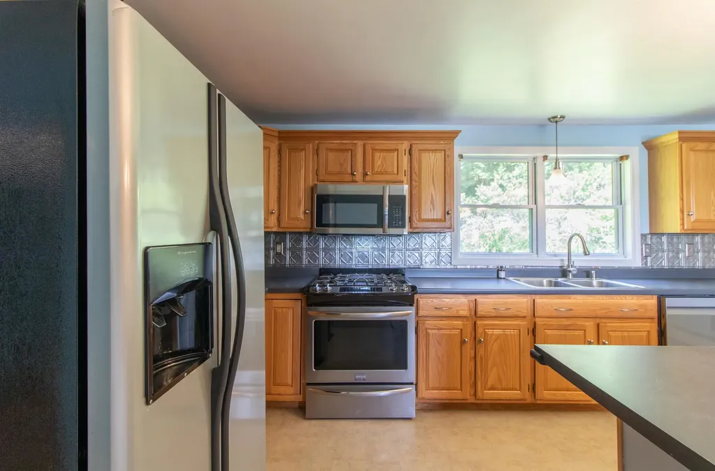 626 Highland Avenue Troy VT 05859