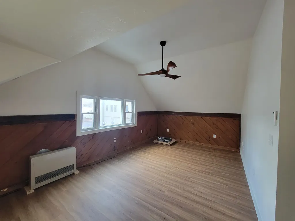 18 West Bow Street Franklin NH 03235