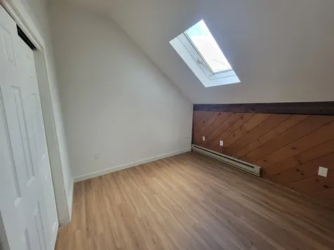 18 West Bow Street Franklin NH 03235