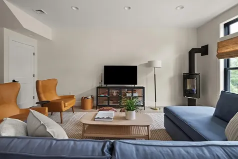 3148 Mountain Road Stowe VT 05672