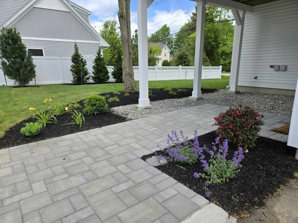 #2 Woodbury Reserve Portsmouth NH 03801