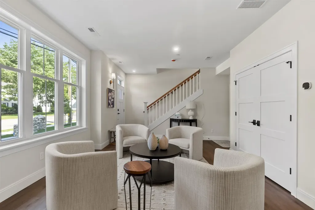 #2 Woodbury Reserve Portsmouth NH 03801