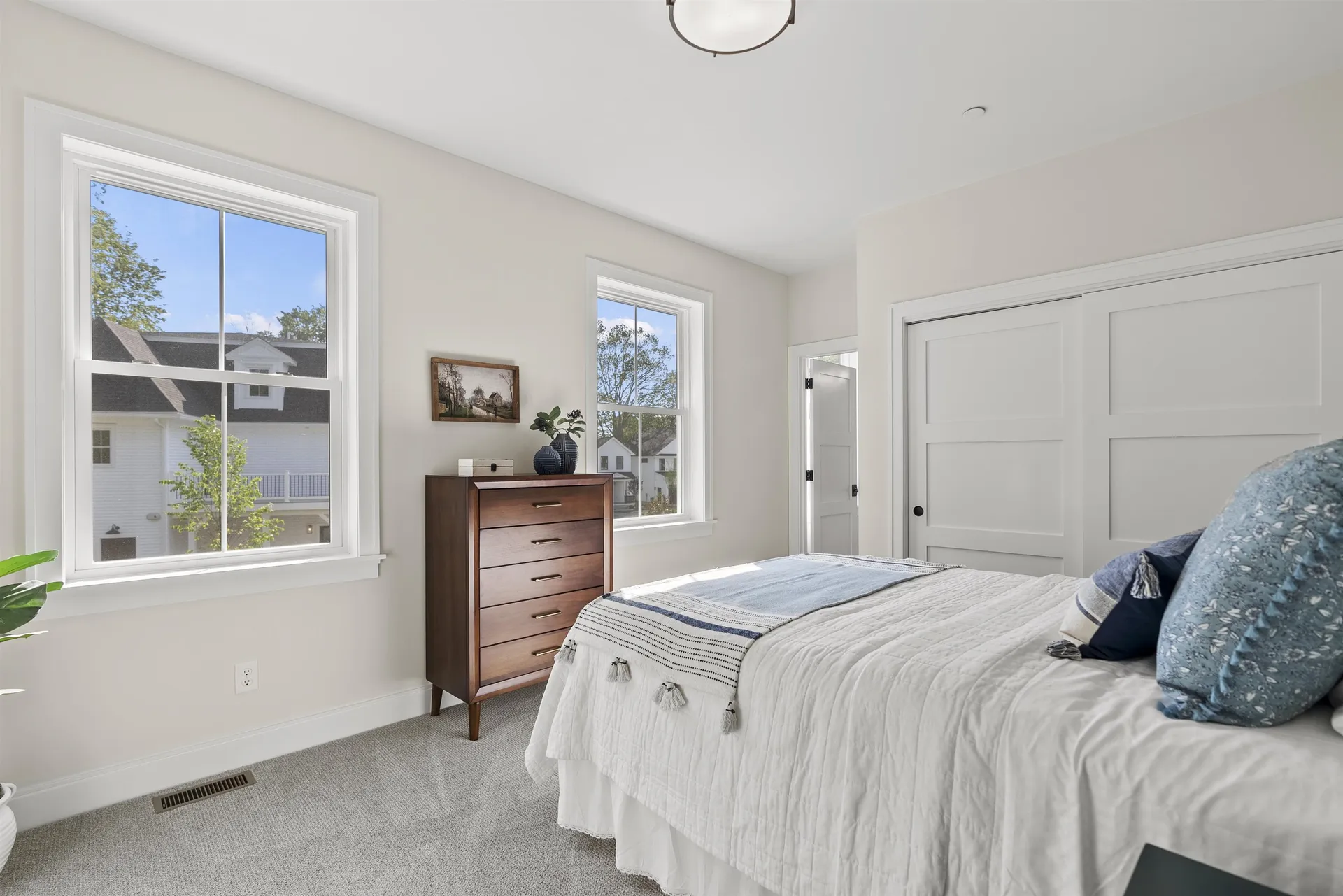 #2 Woodbury Reserve Portsmouth NH 03801