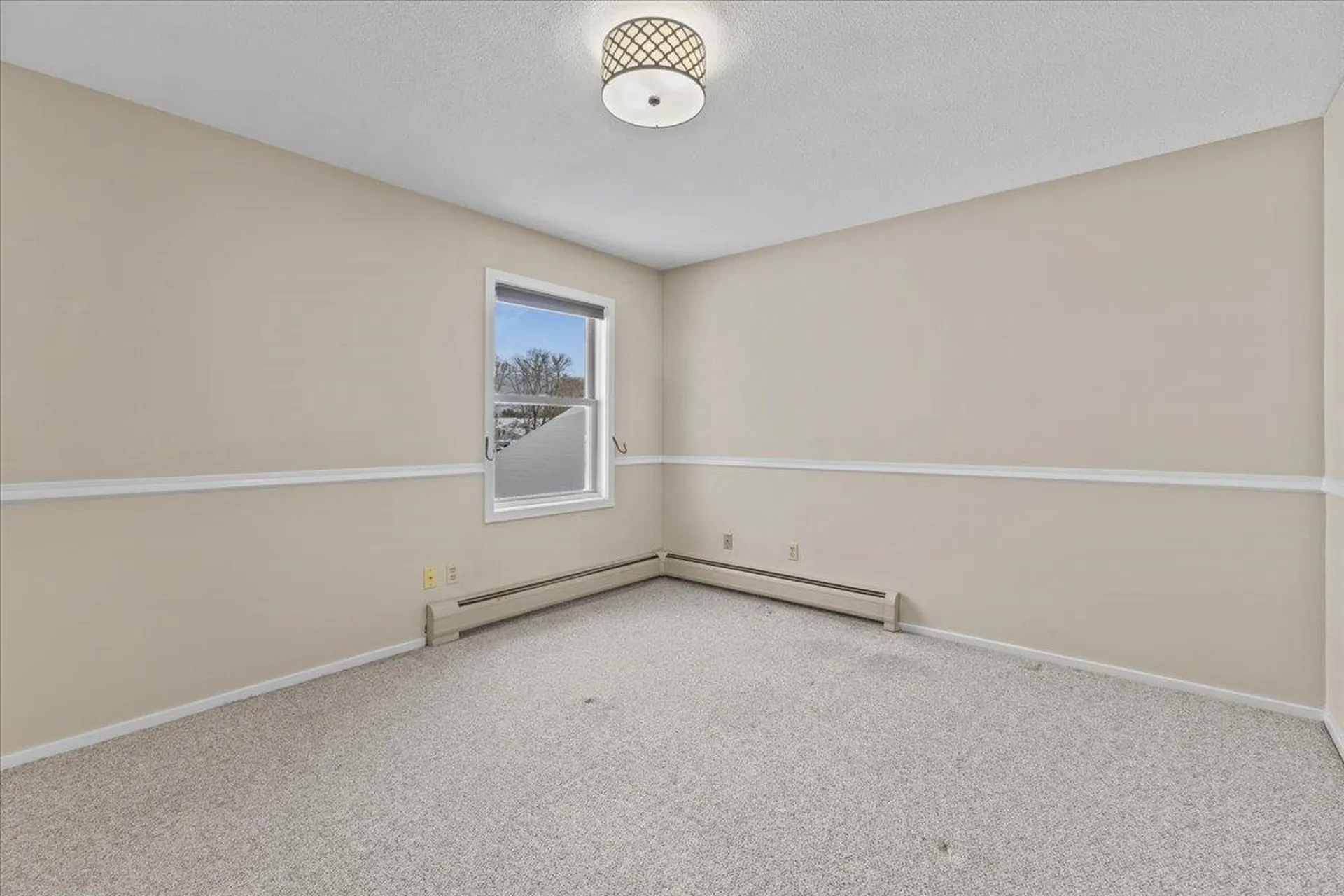 59 Saybrook Road Essex VT 05452