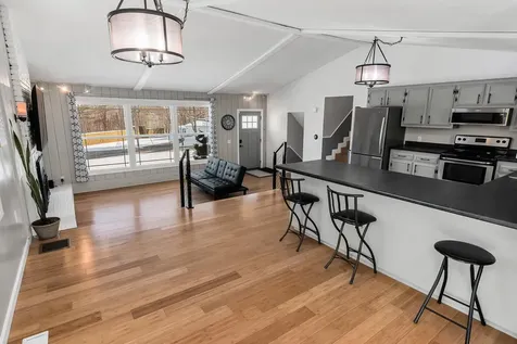 3 Sunrise Drive Pelham NH 03076