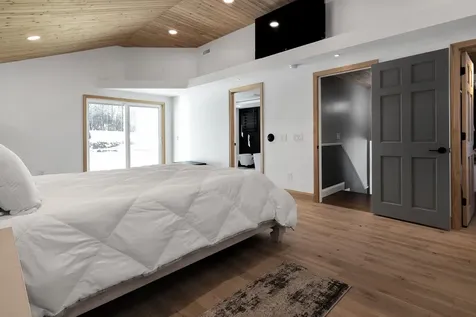 3 Sunrise Drive Pelham NH 03076