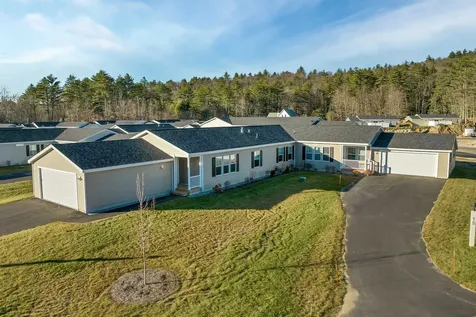21-b Wildflower Lane Plymouth NH 03264