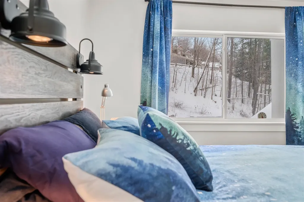 251 Mountainside Drive Warren VT 05674