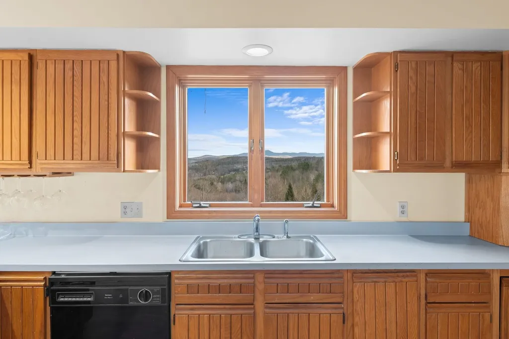 296 Christmas Hill Road Richmond VT 05477