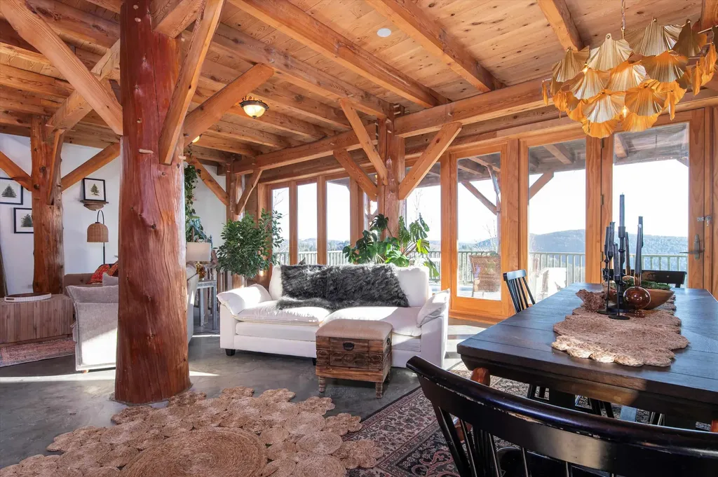 615 Beaver Pond Road Dummerston VT 05301