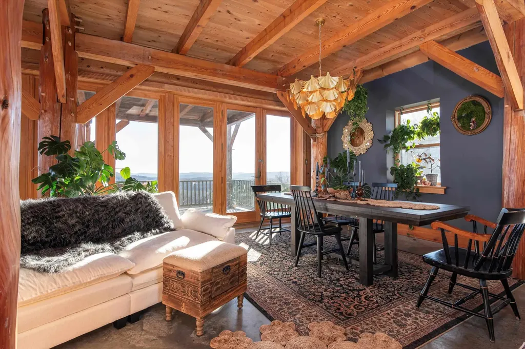 615 Beaver Pond Road Dummerston VT 05301